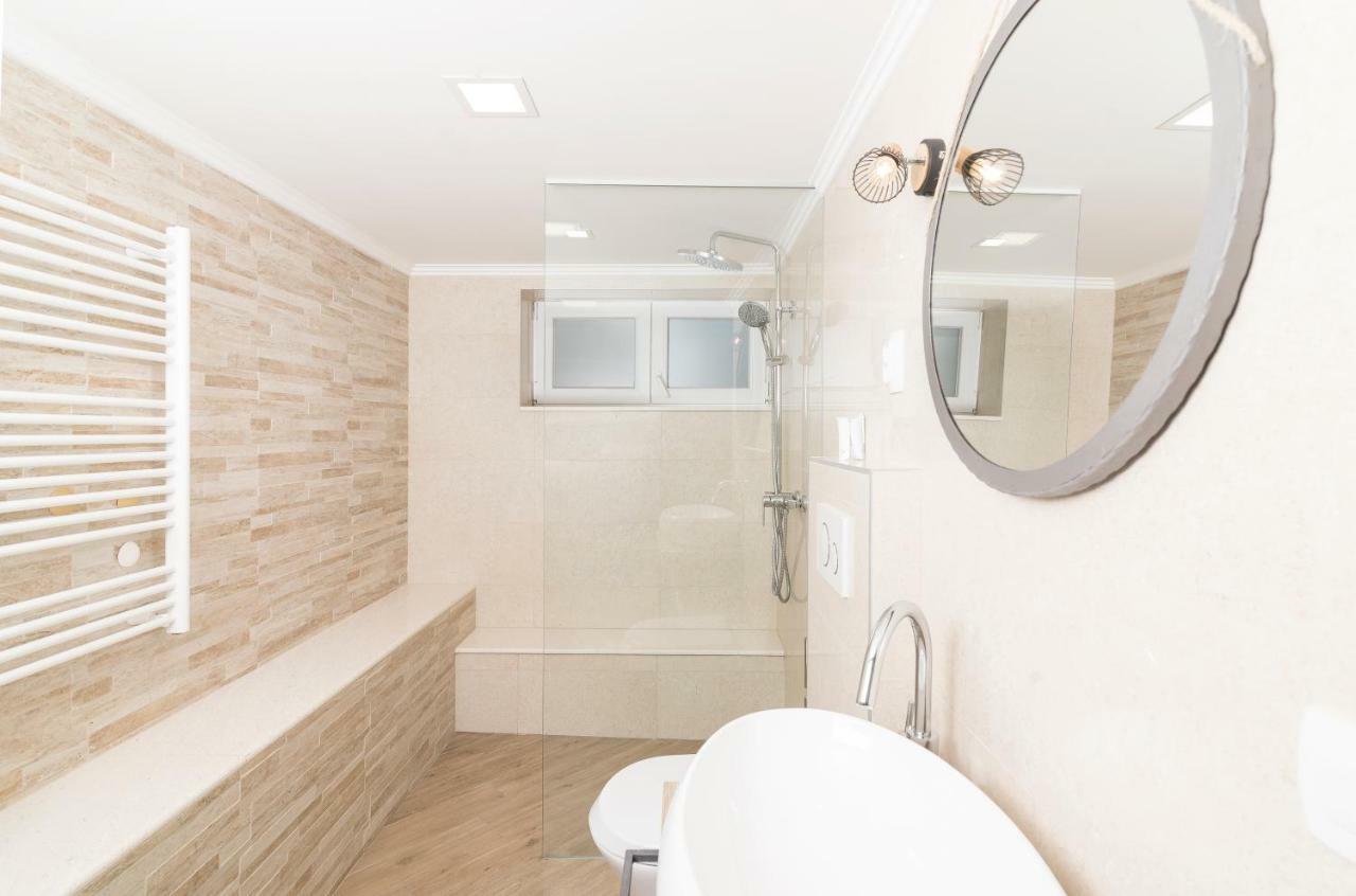 Solymar Villa Поседарье Екстериор снимка