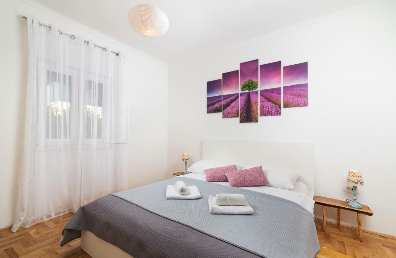Solymar Villa Поседарье Екстериор снимка